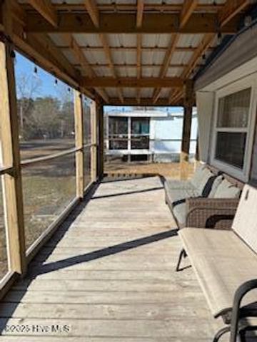 2202 SW Azalea Drive SW, Supply, NC 28462