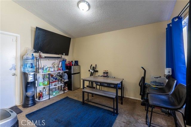 719 W Avenue H2, Lancaster, CA 93534