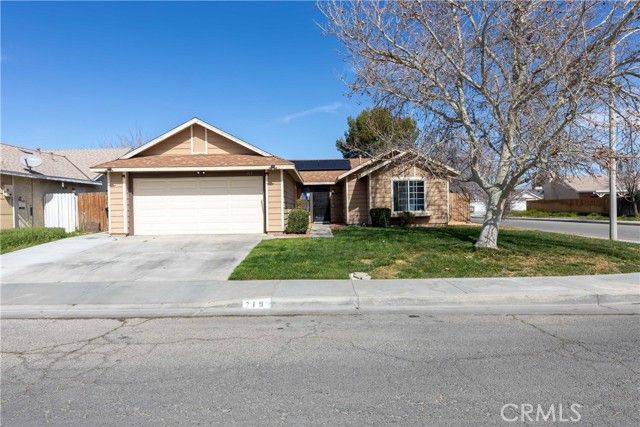 719 W Avenue H2, Lancaster, CA 93534
