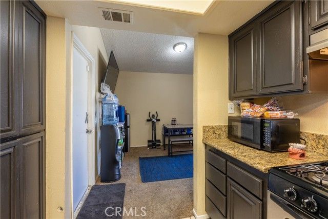 719 W Avenue H2, Lancaster, CA 93534