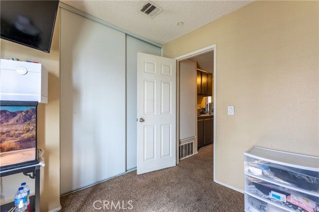 719 W Avenue H2, Lancaster, CA 93534