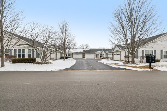 688 Cadillac Circle, Romeoville, IL 60446