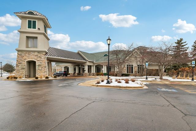 688 Cadillac Circle, Romeoville, IL 60446