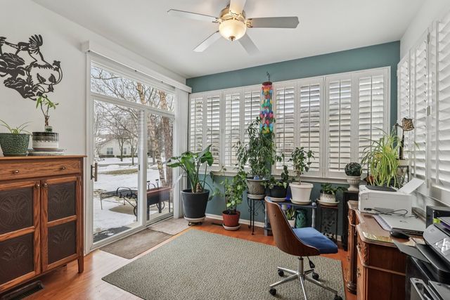 688 Cadillac Circle, Romeoville, IL 60446