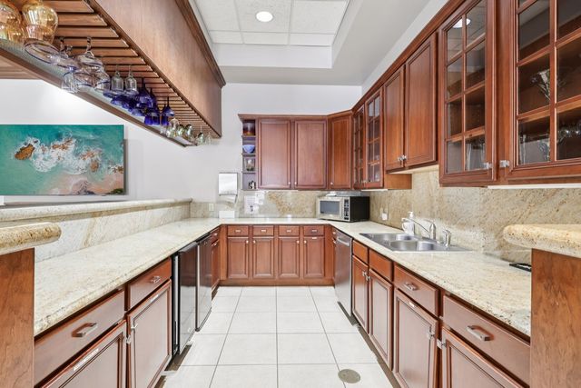 688 Cadillac Circle, Romeoville, IL 60446