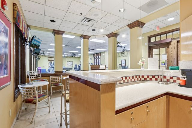 688 Cadillac Circle, Romeoville, IL 60446