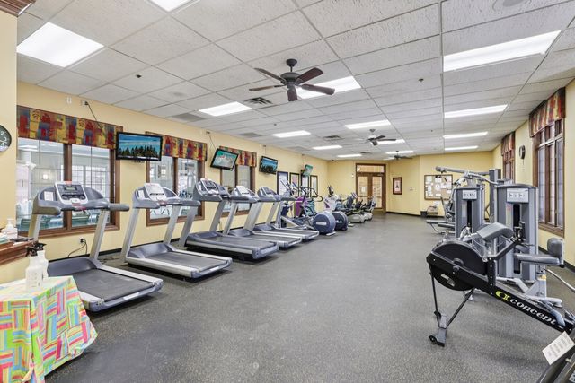 688 Cadillac Circle, Romeoville, IL 60446