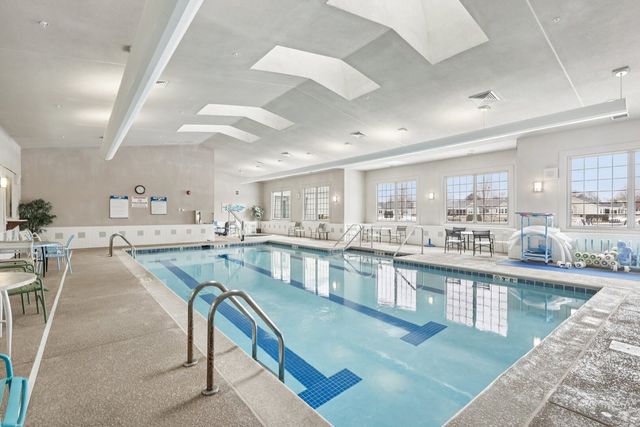 688 Cadillac Circle, Romeoville, IL 60446