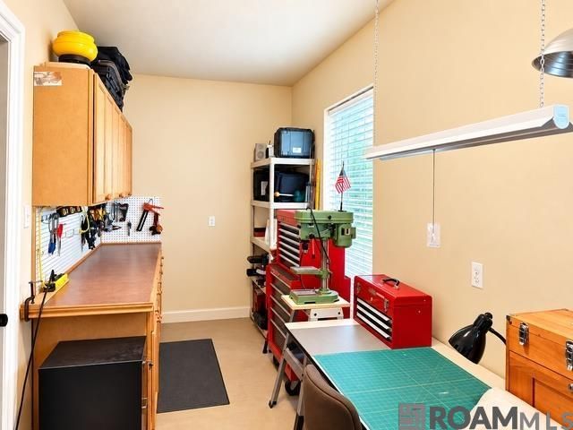 18380 Old Maplewood Dr, Prairieville, LA 70769