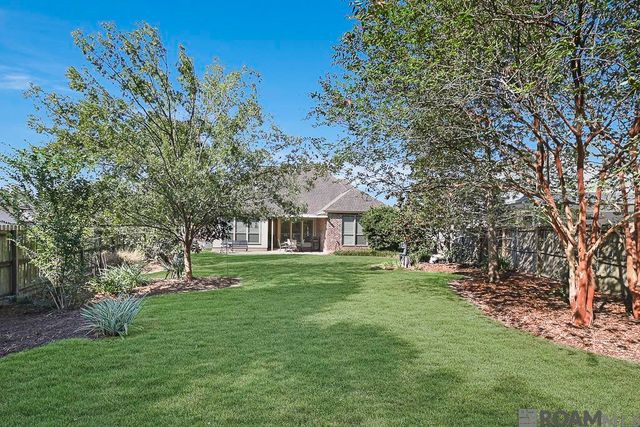 18380 Old Maplewood Dr, Prairieville, LA 70769