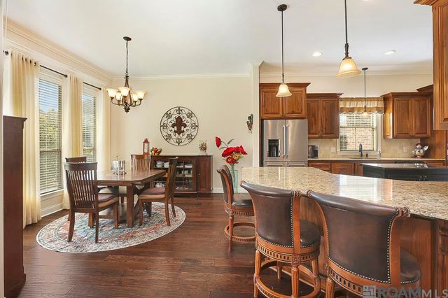18380 Old Maplewood Dr, Prairieville, LA 70769