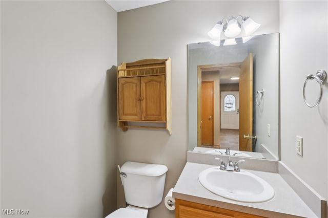 854 Longbrook Drive, Wadsworth, OH 44281