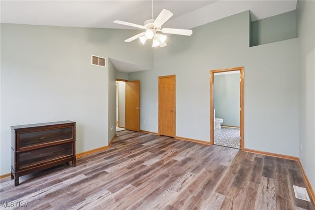 854 Longbrook Drive, Wadsworth, OH 44281