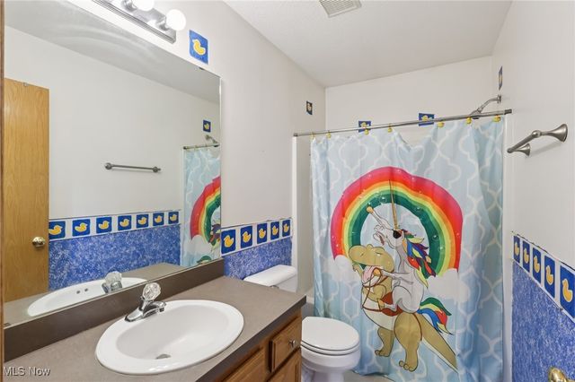 854 Longbrook Drive, Wadsworth, OH 44281