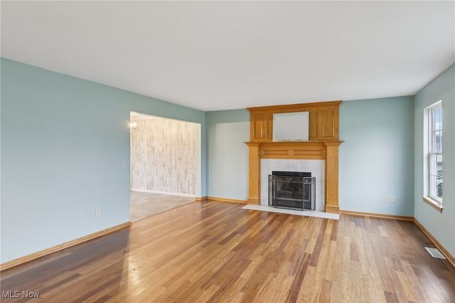 854 Longbrook Drive, Wadsworth, OH 44281