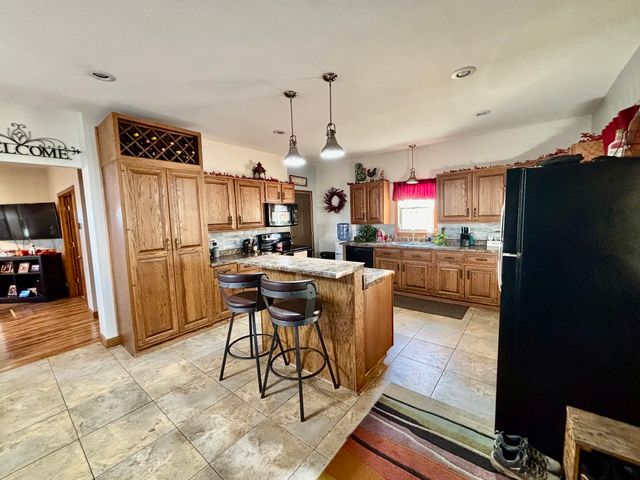 12916 Grange Hall Road, Capron, IL 61012