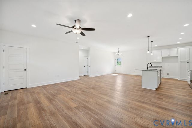 43 Oak Hill Rd, Cumberland, VA 23040