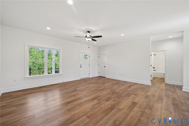 43 Oak Hill Rd, Cumberland, VA 23040