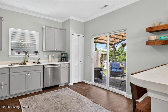 8437 Warbler Branch Way, Louisville, KY 40229
