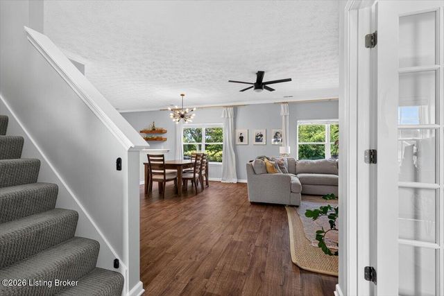 8437 Warbler Branch Way, Louisville, KY 40229