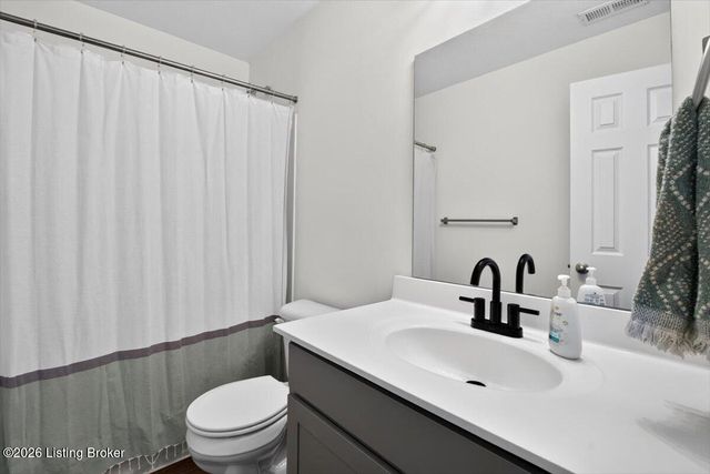 8437 Warbler Branch Way, Louisville, KY 40229