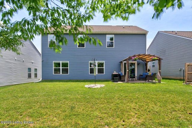 8437 Warbler Branch Way, Louisville, KY 40229