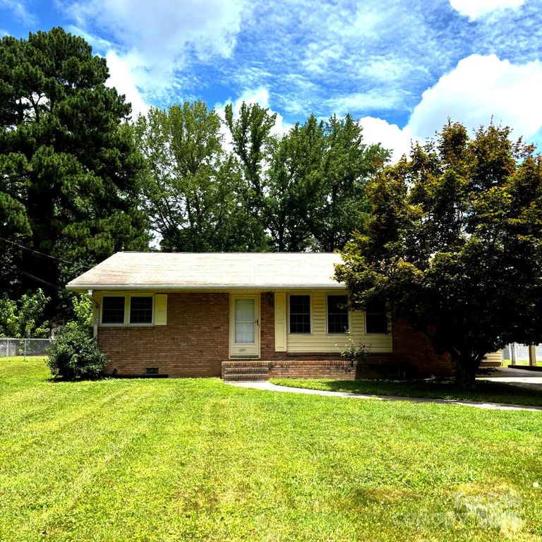404 Sycamore Road, Salisbury, NC 28147
