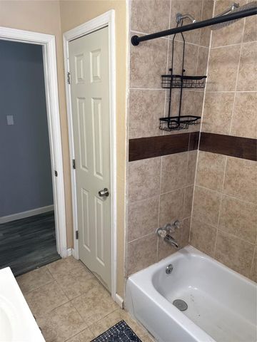 1803 Peachwood Drive, Pasadena, TX 77502