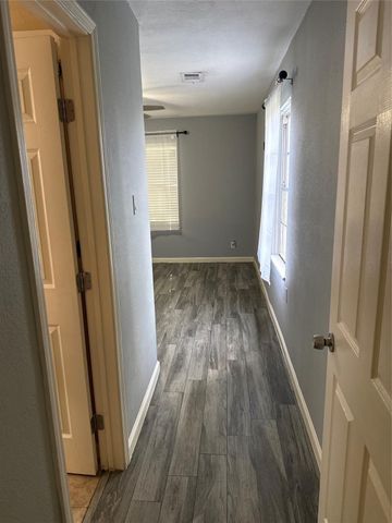 1803 Peachwood Drive, Pasadena, TX 77502