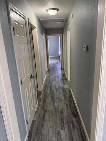 1803 Peachwood Drive, Pasadena, TX 77502