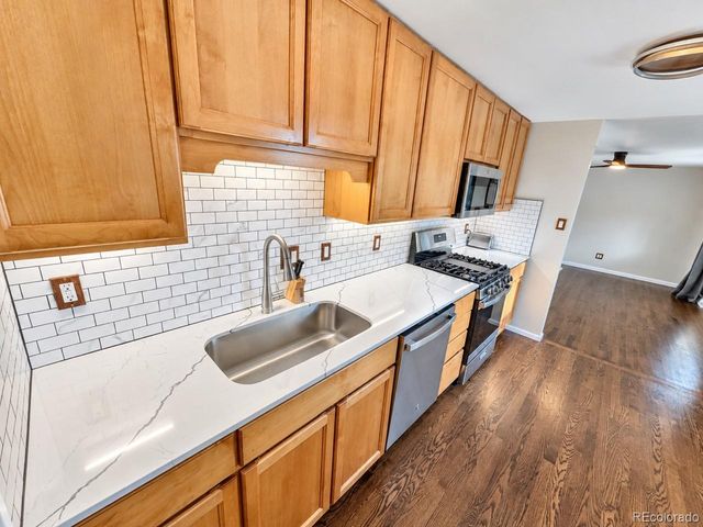 4055 S Hazel Court, Englewood, CO 80110