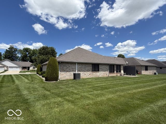 189 Bay Ridge Drive, Pendleton, IN 46064