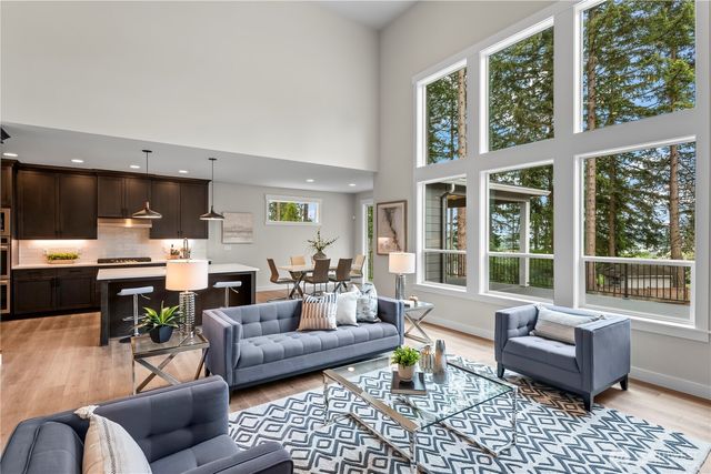 6708 6th Street E, Fife, WA 98424