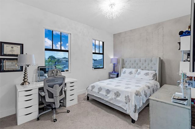 17565 SW 46th St, Miramar, FL 33029