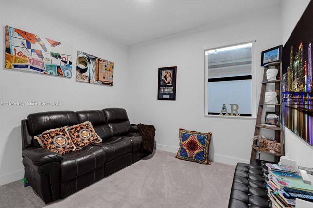 17565 SW 46th St, Miramar, FL 33029