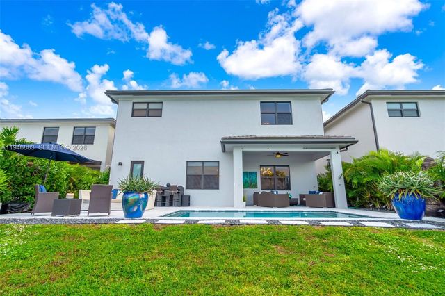 17565 SW 46th St, Miramar, FL 33029