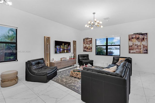 17565 SW 46th St, Miramar, FL 33029