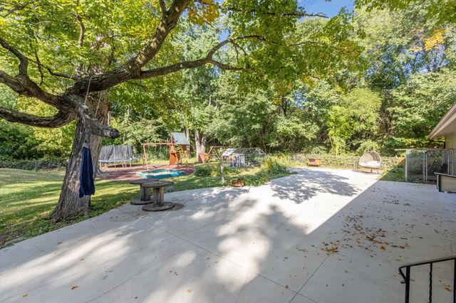 8722 47th Street SW, Howard Lake, MN 55349