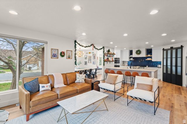 106 S 100 E, Farmington, UT 84025