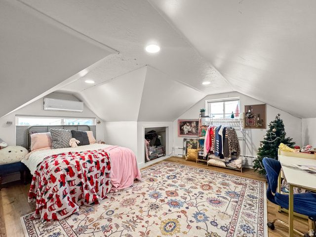 106 S 100 E, Farmington, UT 84025