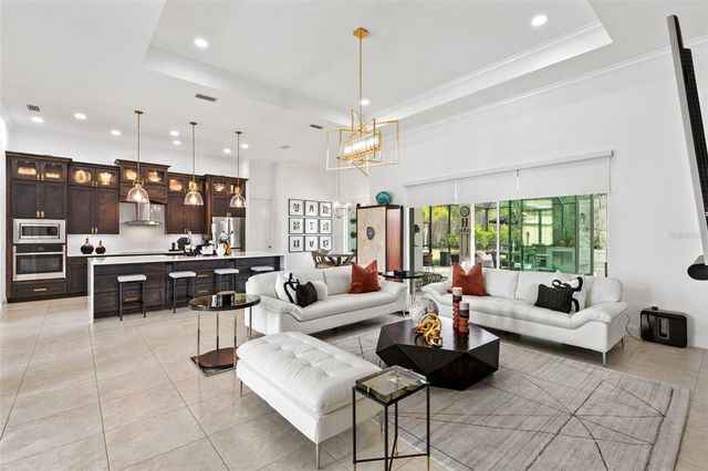 215 WILLOW OAK WAY, Palm Coast, FL 32137