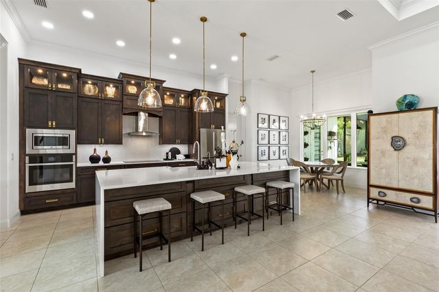 215 WILLOW OAK WAY, Palm Coast, FL 32137