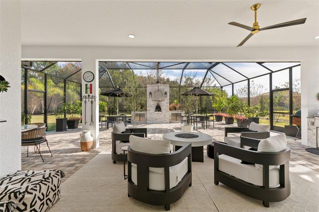 215 WILLOW OAK WAY, Palm Coast, FL 32137