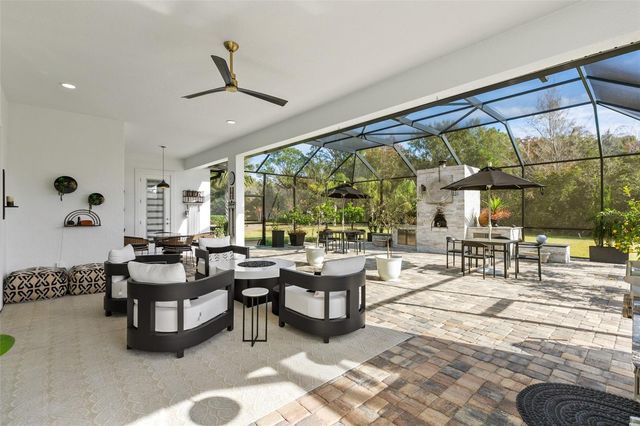 215 WILLOW OAK WAY, Palm Coast, FL 32137