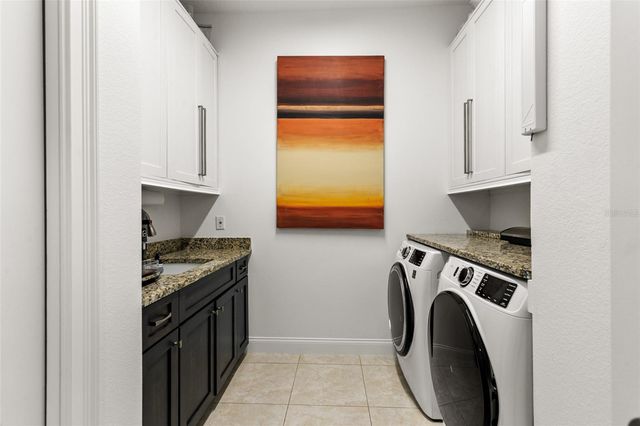 215 WILLOW OAK WAY, Palm Coast, FL 32137