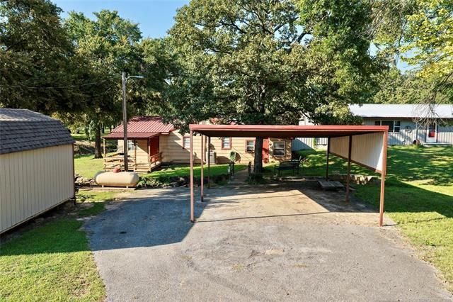 415461 E 1094, Checotah, OK 74426