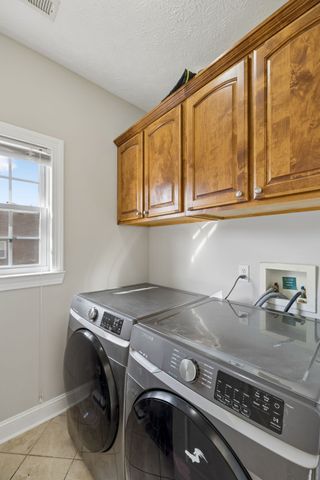 4075 Summit Dr, Greenbrier, TN 37073