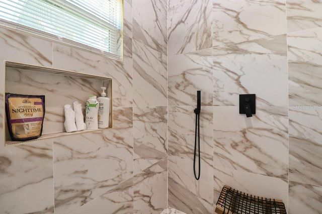 9310 N 18TH STREET, Tampa, FL 33612