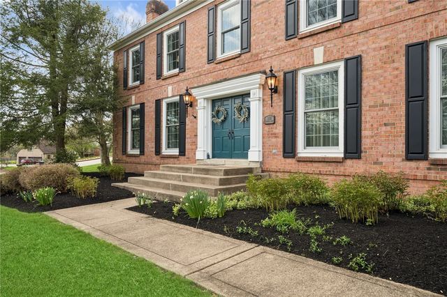 3116 Treeline Dr, Murrysville, PA 15668