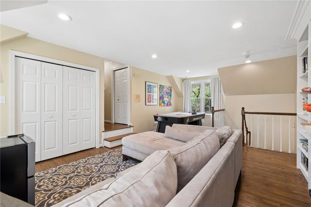 3116 Treeline Dr, Murrysville, PA 15668